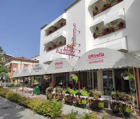 Villa Mirella-Nuova Gestione Градо Екстериор снимка